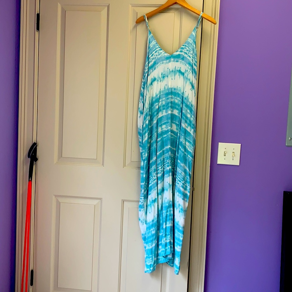 adjustable strap maxi dress